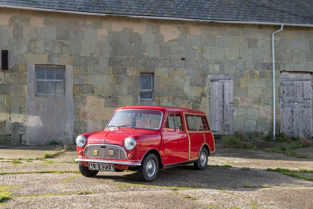 1963 Morris - Image 6 of 31