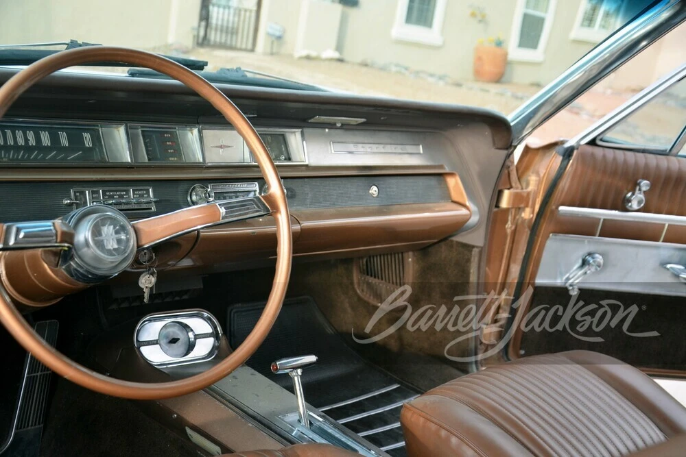1963 Oldsmobile Starfire - Image 3 of 5