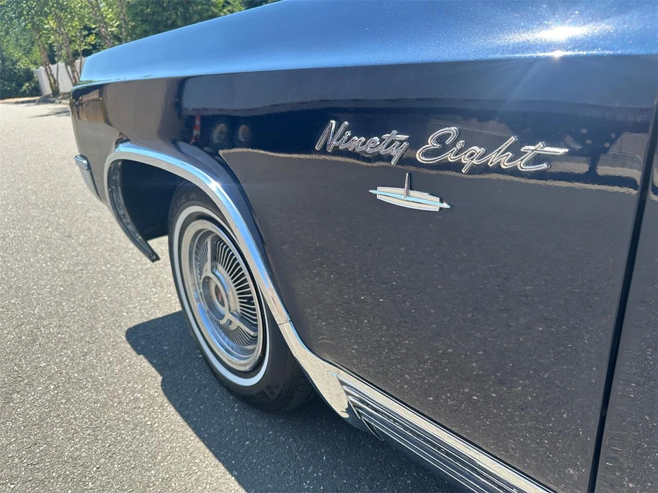 1963 Oldsmobile 98 - Image 19 of 31