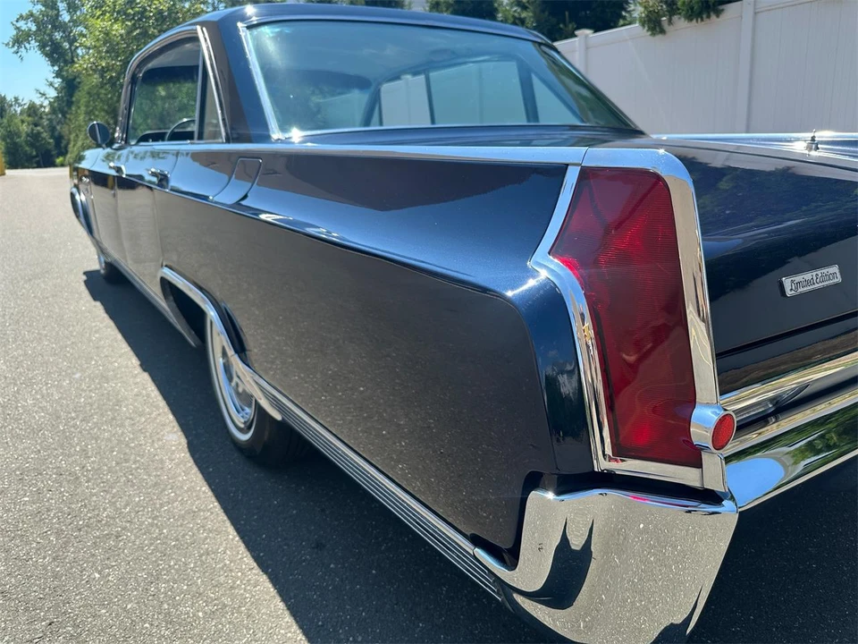 1963 Oldsmobile 98 - Image 23 of 31