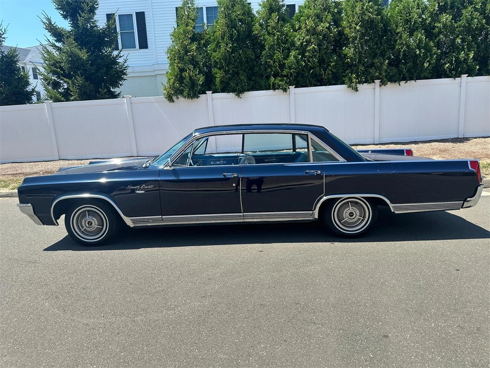 1963 Oldsmobile 98 - Image 5 of 31