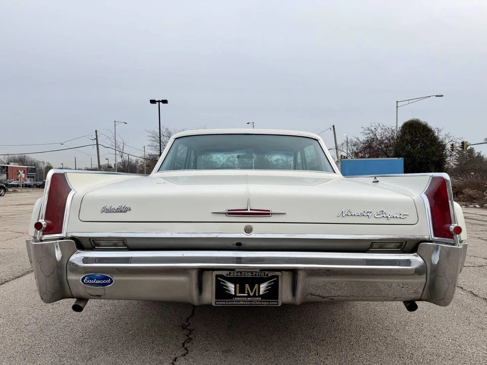 1963 Oldsmobile 98 - Image 13 of 31