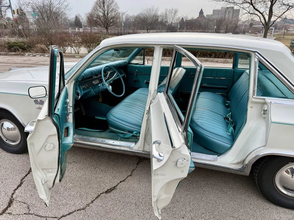1963 Oldsmobile 98 - Image 19 of 31