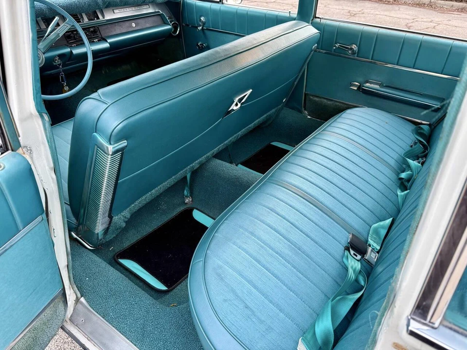 1963 Oldsmobile 98 - Image 25 of 31