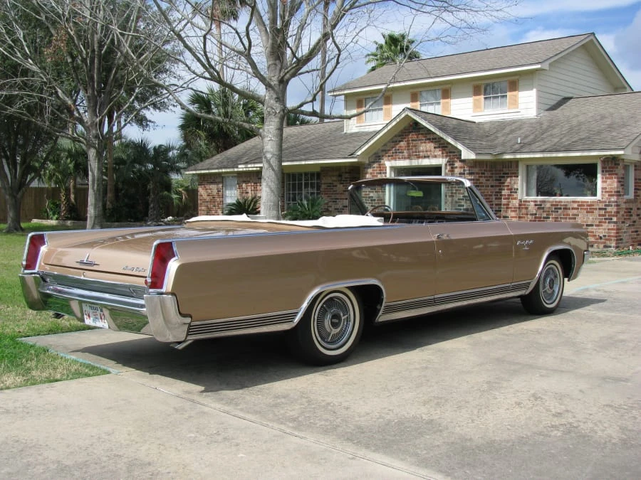 1963 Oldsmobile 98 - Image 3 of 10