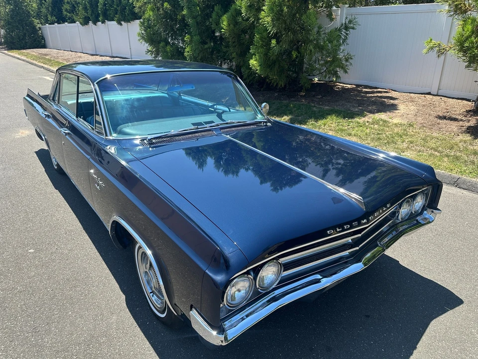 1963 Oldsmobile 98 - Image 7 of 31