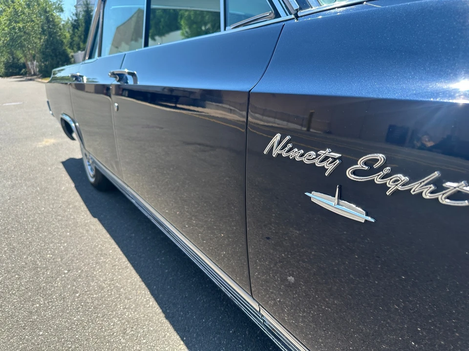 1963 Oldsmobile 98 - Image 17 of 31