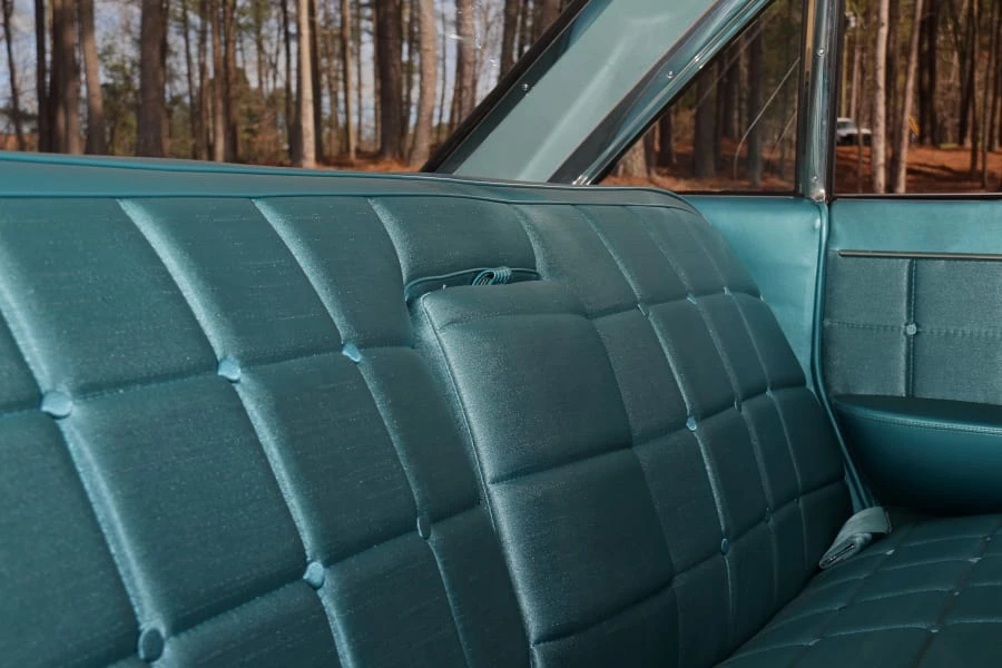 1963 Oldsmobile 98 - Image 25 of 31