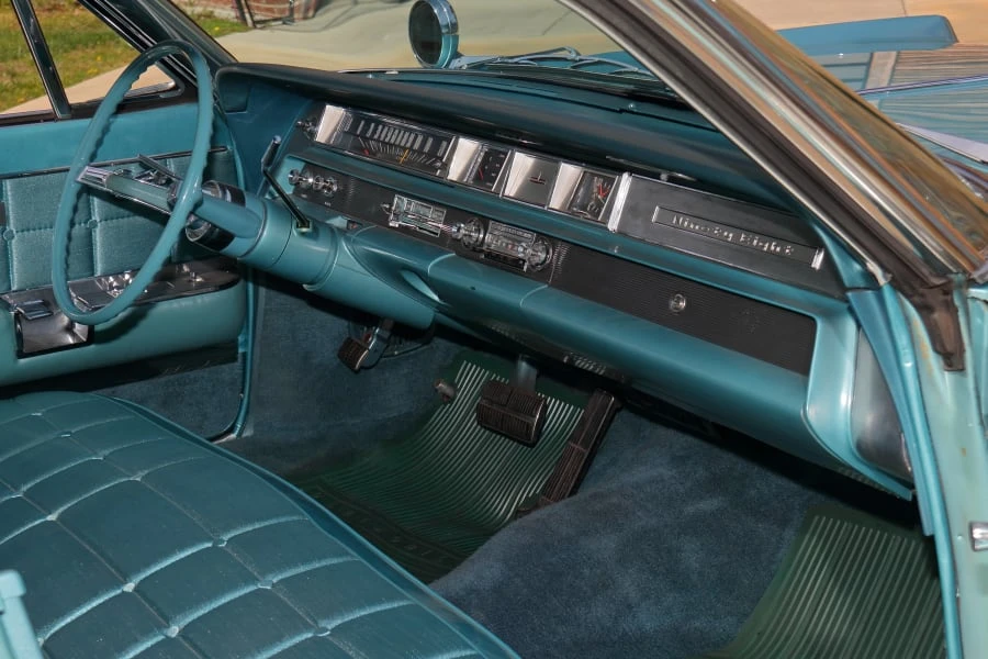 1963 Oldsmobile 98 - Image 16 of 31