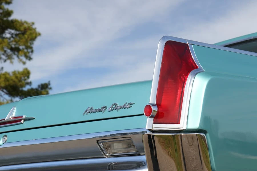 1963 Oldsmobile 98 - Image 12 of 31