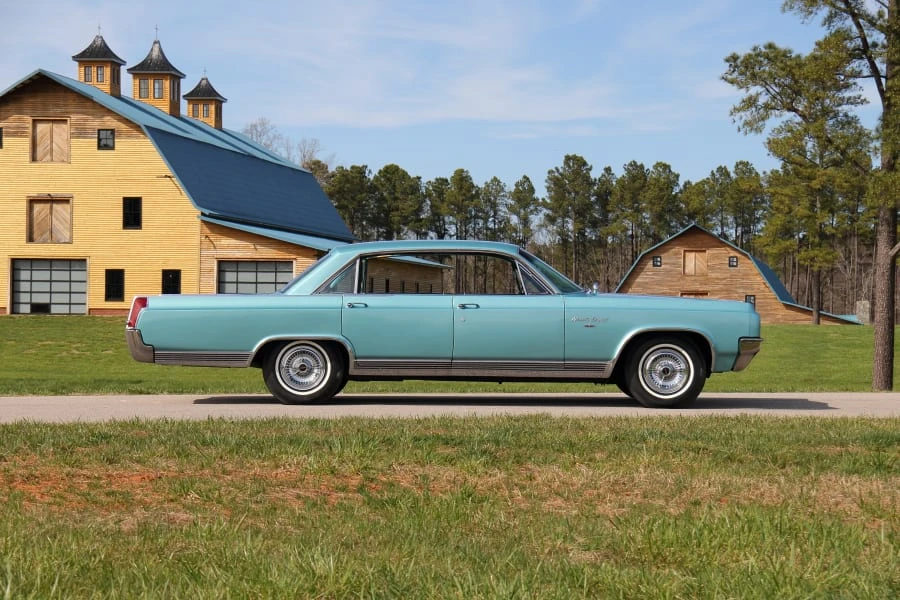 1963 Oldsmobile 98 - Image 2 of 31
