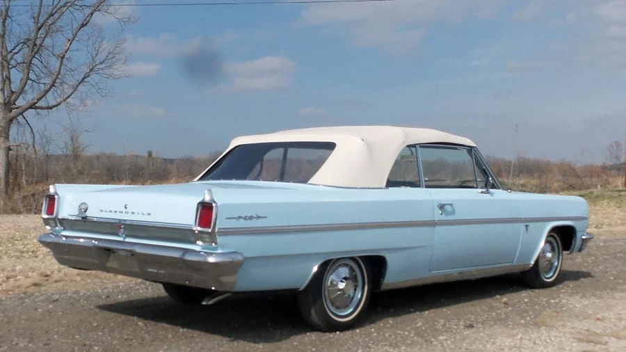 1963 Oldsmobile Cutlass 1st Gen - Image 8 of 11