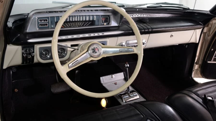 1963 Oldsmobile F-85 & Jetfire - Image 3 of 10