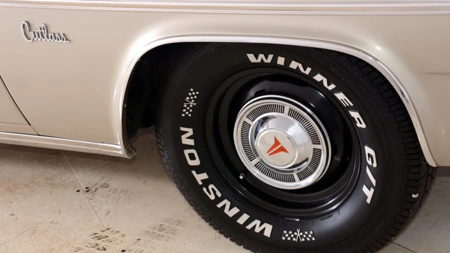 1963 Oldsmobile F-85 & Jetfire - Image 10 of 10