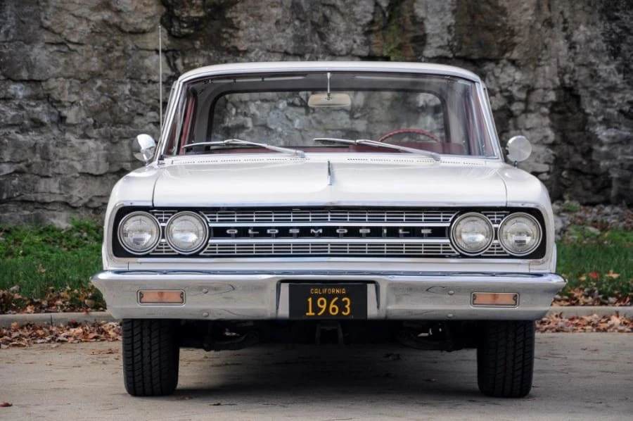 1963 Oldsmobile F-85 & Jetfire - Image 7 of 8