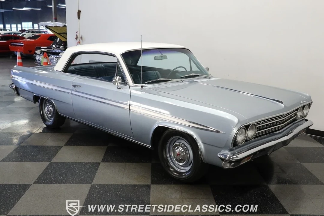 1963 Oldsmobile F-85 & Jetfire - Image 14 of 21