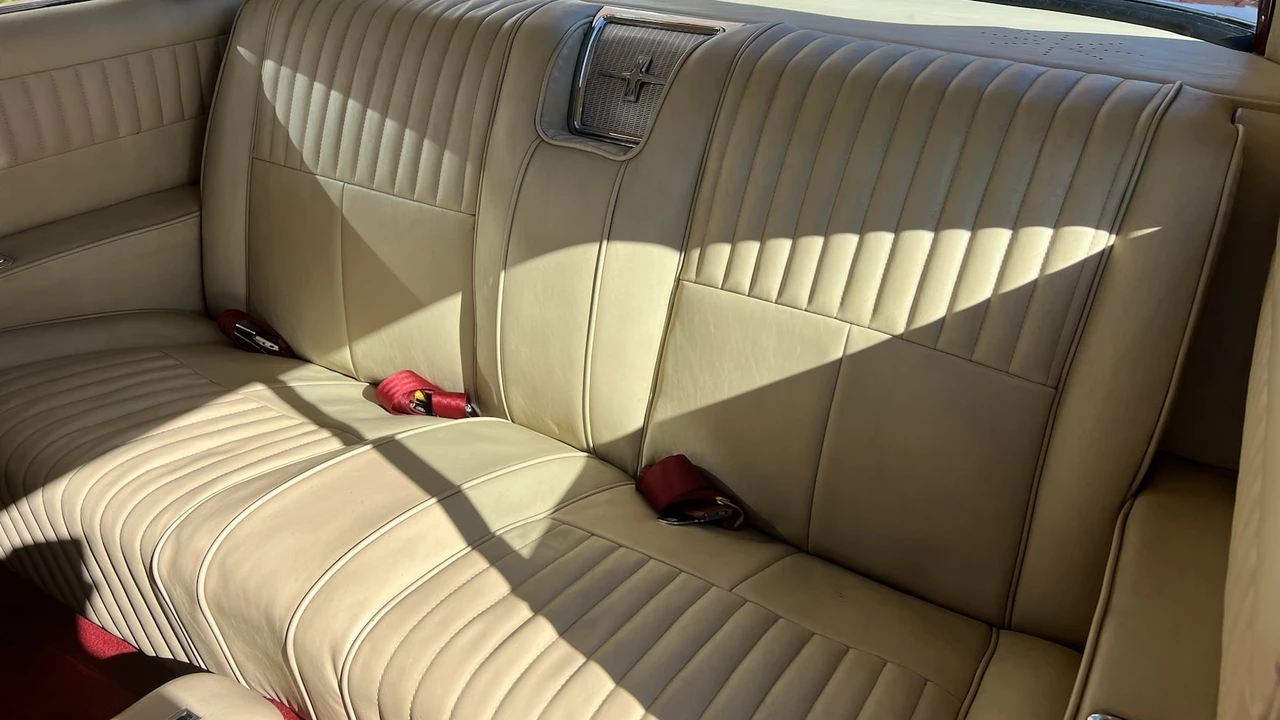 1963 Oldsmobile 88 - Image 5 of 9