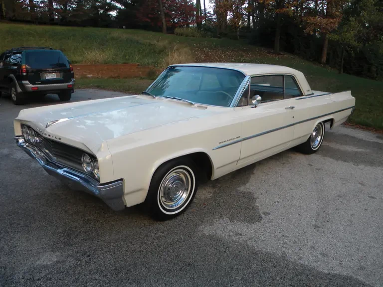 1963 Oldsmobile 88 - Image 2 of 2