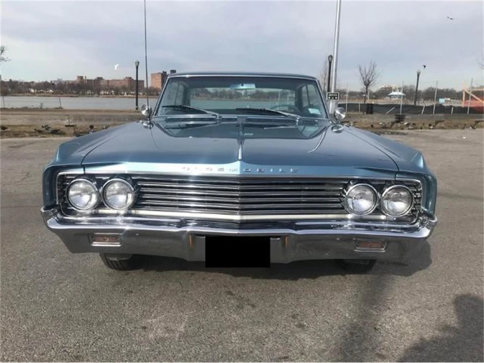 1963 Oldsmobile 88 - Image 4 of 11