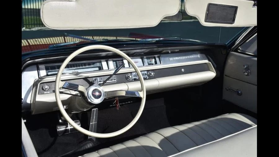 1963 Oldsmobile 88 - Image 9 of 9