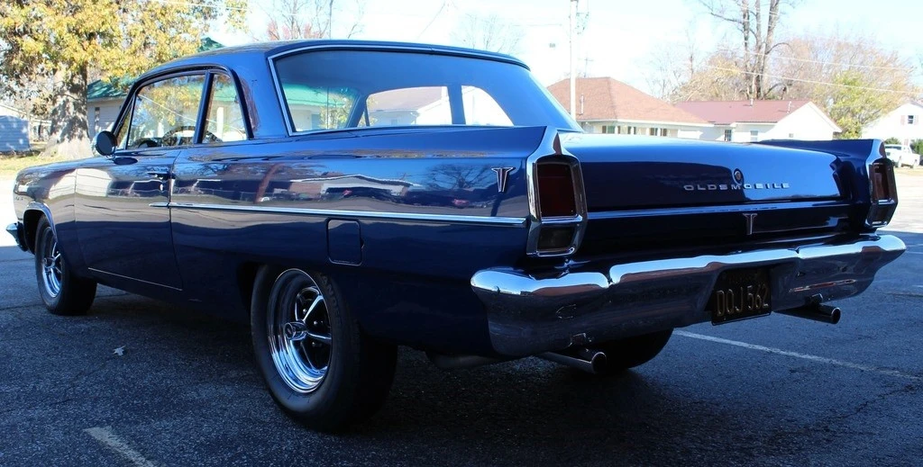 1963 Oldsmobile F-85 & Jetfire - Image 7 of 12