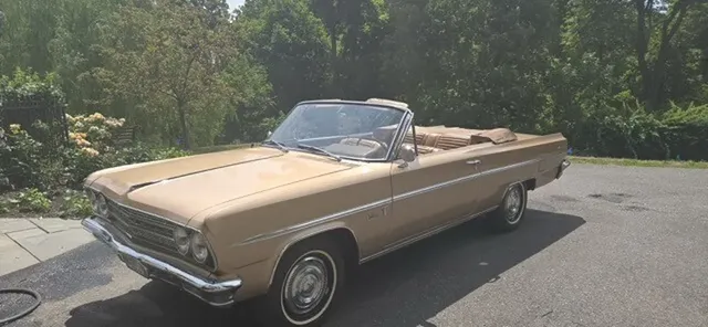 1963 Oldsmobile F-85
