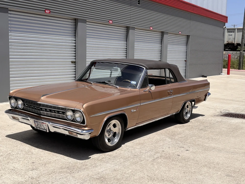 1963 Oldsmobile Cutlass 1st Gen - Image 8 of 31