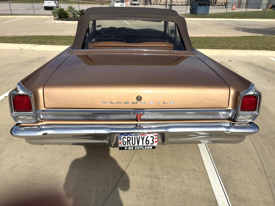 1963 Oldsmobile Cutlass 1st Gen - Image 16 of 31