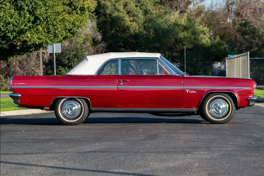 1963 Oldsmobile F-85 & Jetfire - Image 11 of 31