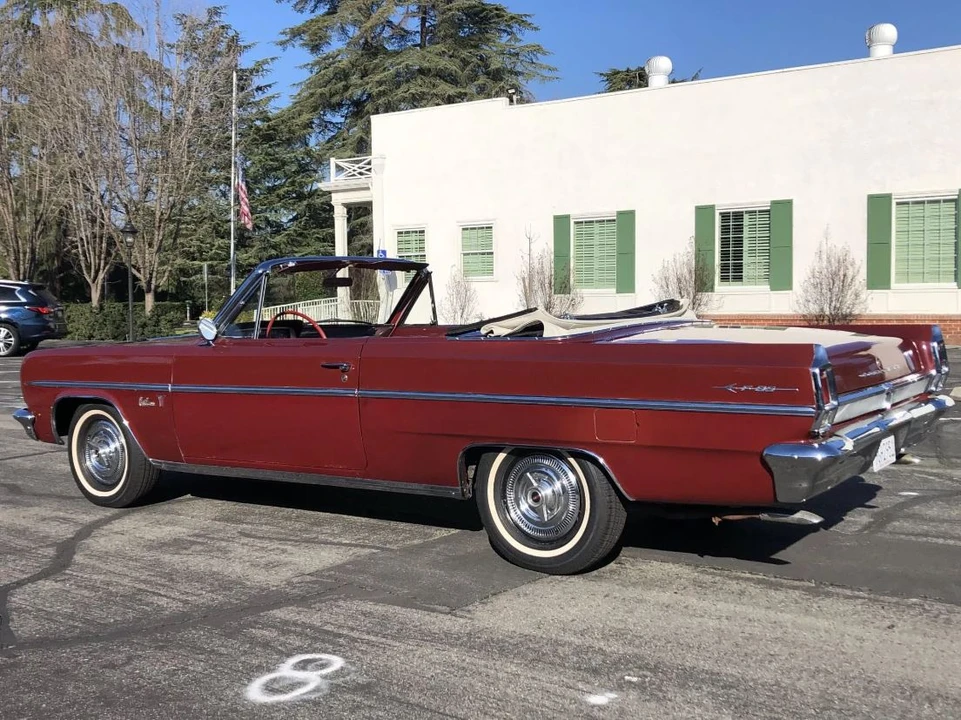 1963 Oldsmobile F-85 & Jetfire - Image 17 of 31
