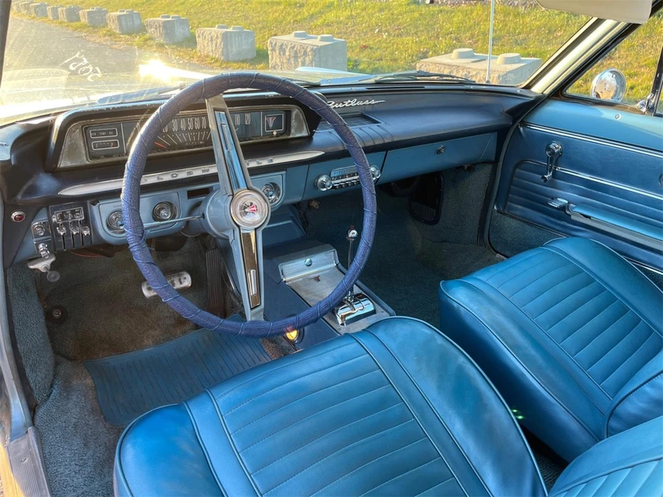 1963 Oldsmobile Cutlass 1st Gen - Image 4 of 10