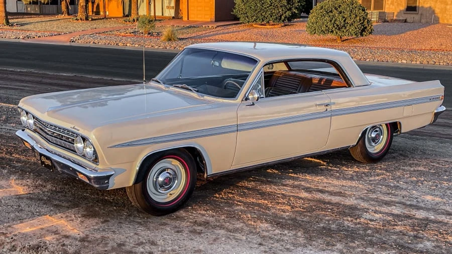 1963 Oldsmobile F-85 & Jetfire - Image 31 of 31