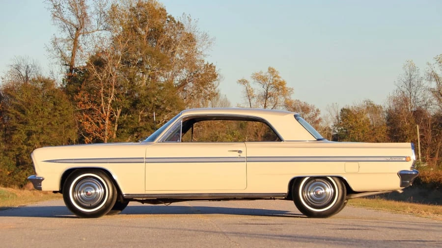 1963 Oldsmobile F-85 & Jetfire - Image 2 of 23
