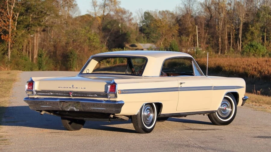 1963 Oldsmobile F-85 & Jetfire - Image 3 of 23