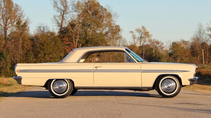 1963 Oldsmobile F-85 & Jetfire - Image 8 of 23