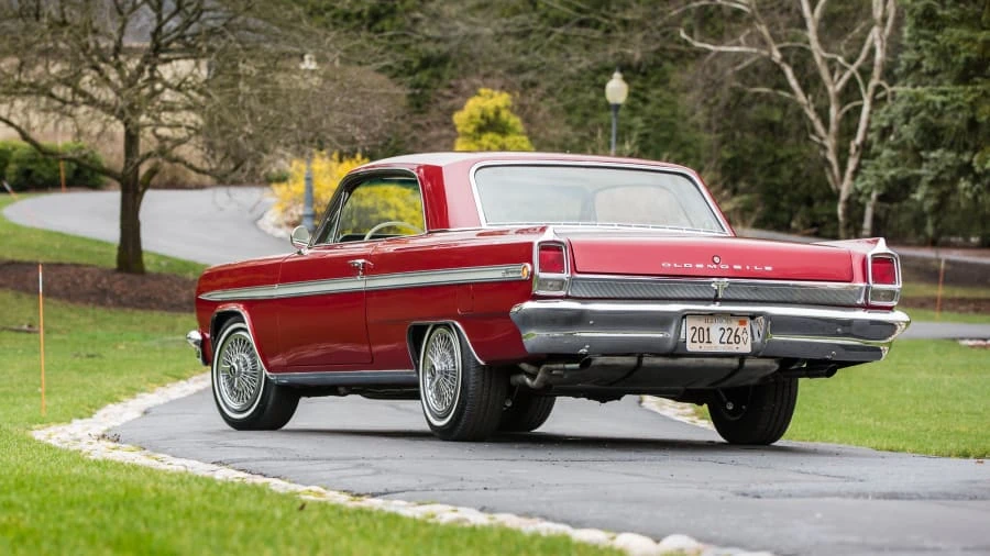 1963 Oldsmobile F-85 & Jetfire - Image 3 of 12