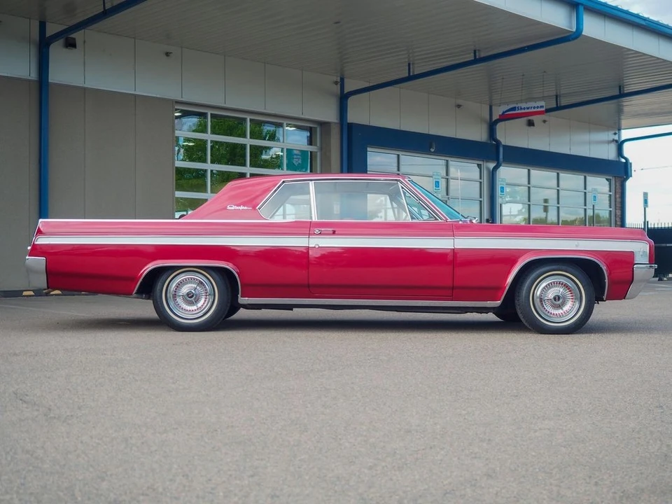 1963 Oldsmobile Starfire - Image 8 of 21