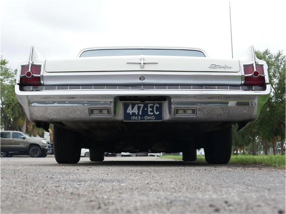 1963 Oldsmobile Starfire - Image 22 of 31