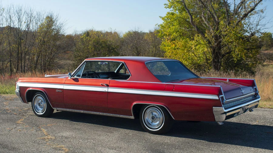1963 Oldsmobile Starfire - Image 3 of 12