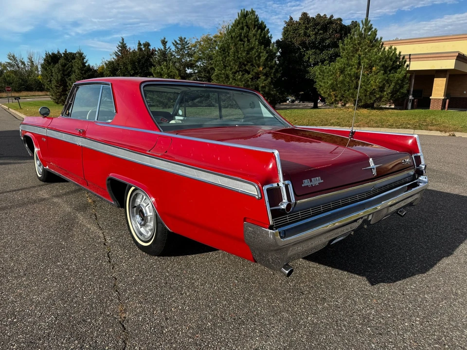 1963 Oldsmobile Starfire - Image 6 of 21