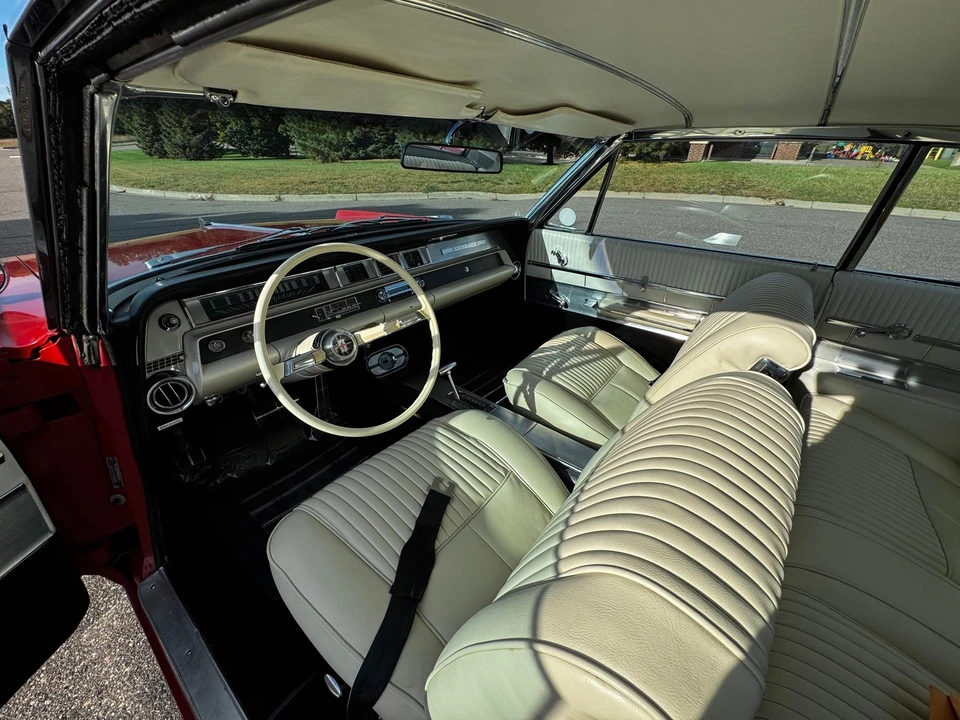 1963 Oldsmobile Starfire - Image 10 of 21