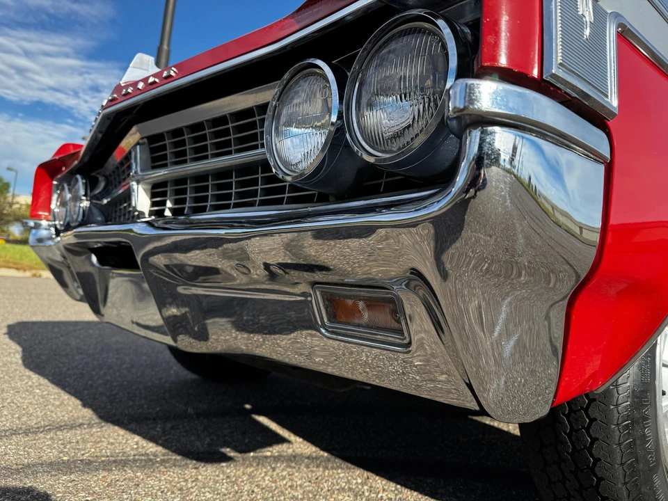 1963 Oldsmobile Starfire - Image 17 of 21
