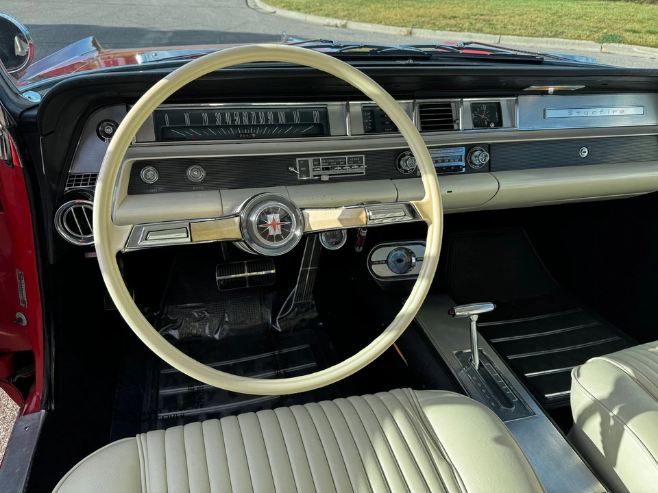 1963 Oldsmobile Starfire - Image 11 of 21