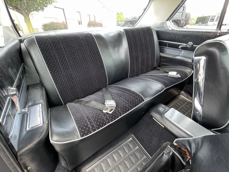 1963 Oldsmobile Starfire - Image 15 of 18