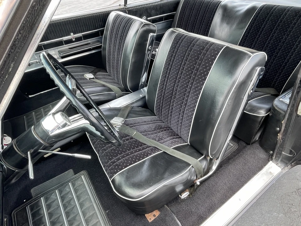 1963 Oldsmobile Starfire - Image 16 of 18