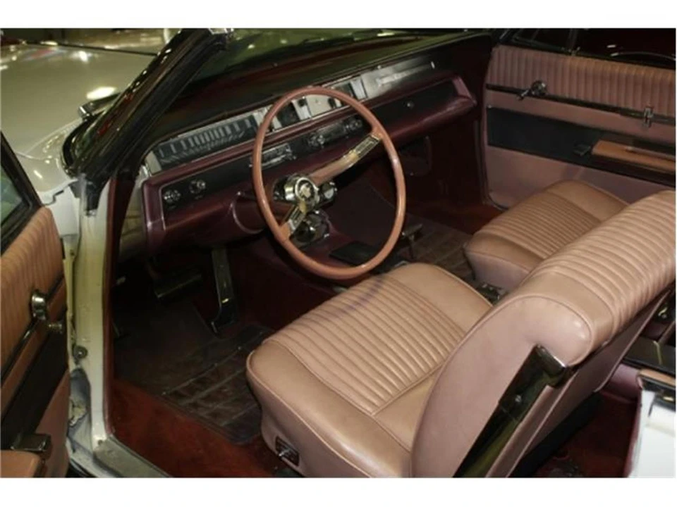 1963 Oldsmobile Starfire - Image 20 of 31