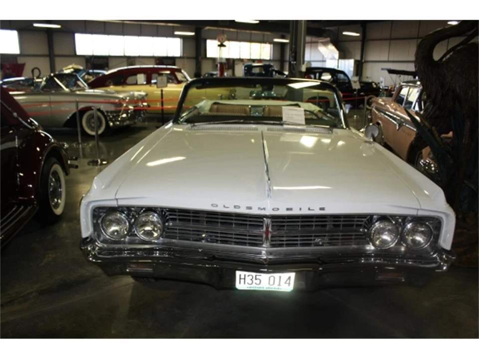 1963 Oldsmobile Starfire - Image 26 of 31