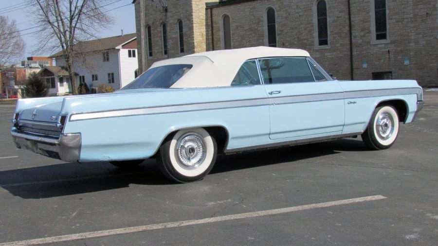 1963 Oldsmobile Starfire - Image 3 of 10