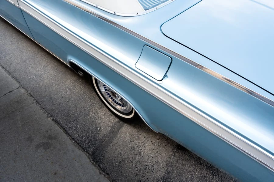 1963 Oldsmobile Starfire - Image 27 of 31