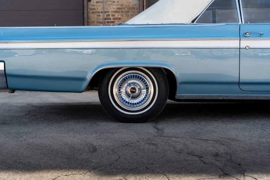 1963 Oldsmobile Starfire - Image 18 of 31